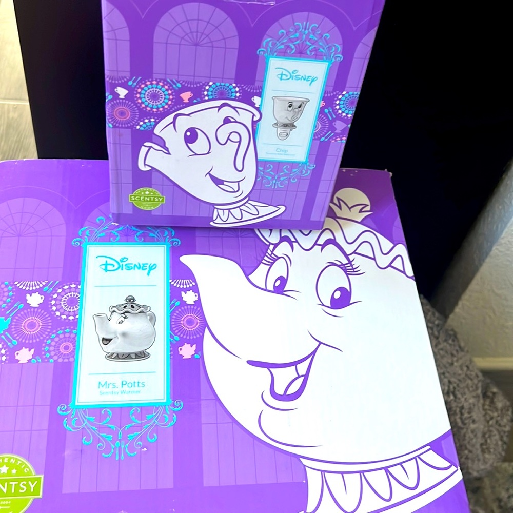 Scentsy disney’s Mrs. Potts and chip warmers! Both brand new in box